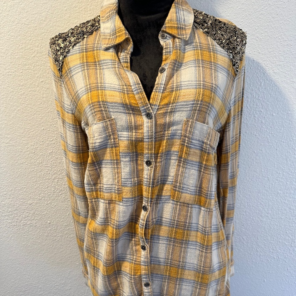 Free People Little bit Of Sugar Plaid, Sequin Flannel. Size;M - Picture 4 of 7
